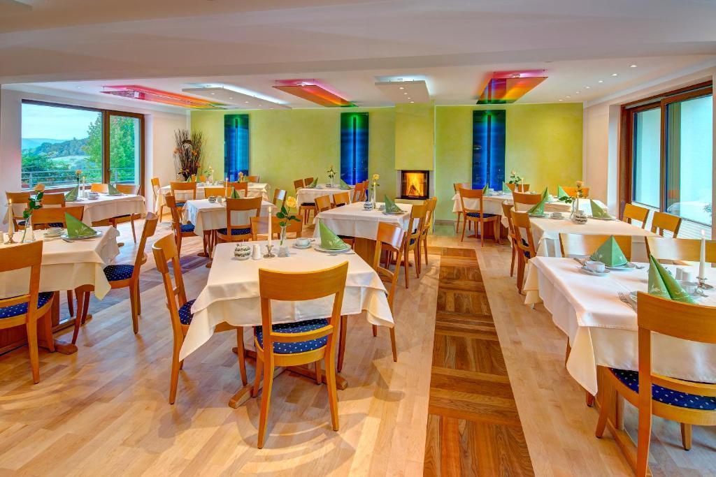 Hotel Schmitt Garni Monchberg  Exterior photo