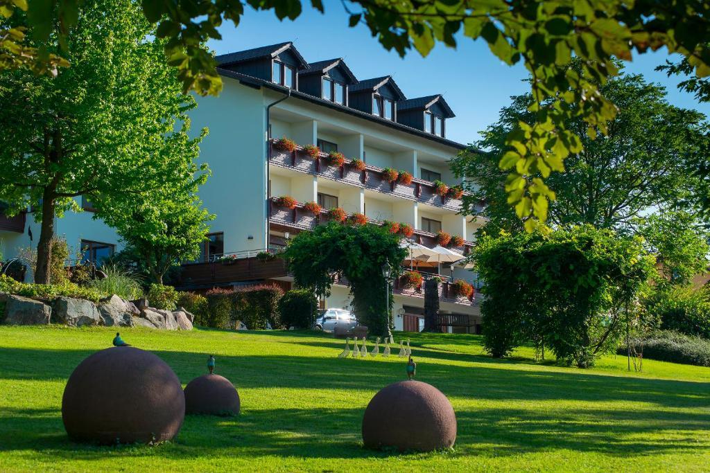 Hotel Schmitt Garni Monchberg  Exterior photo