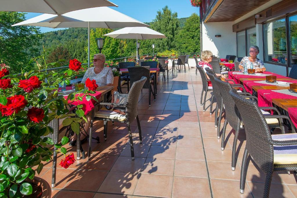 Hotel Schmitt Garni Monchberg  Exterior photo